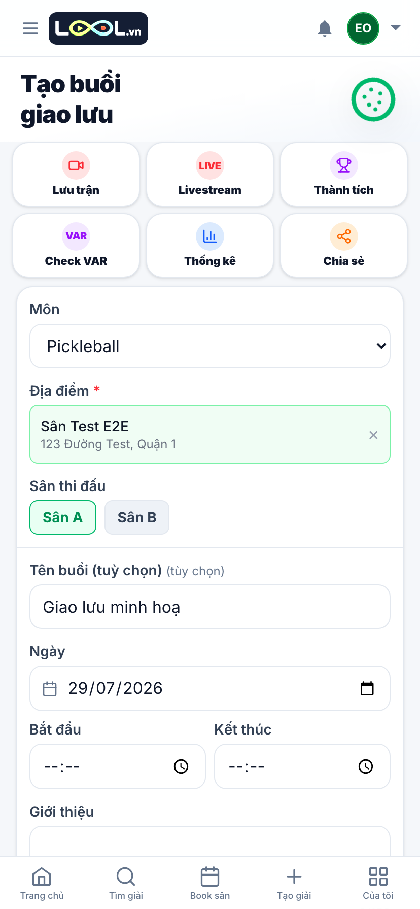 Form tạo buổi giao lưu, phần chọn sân được khoanh đỏ